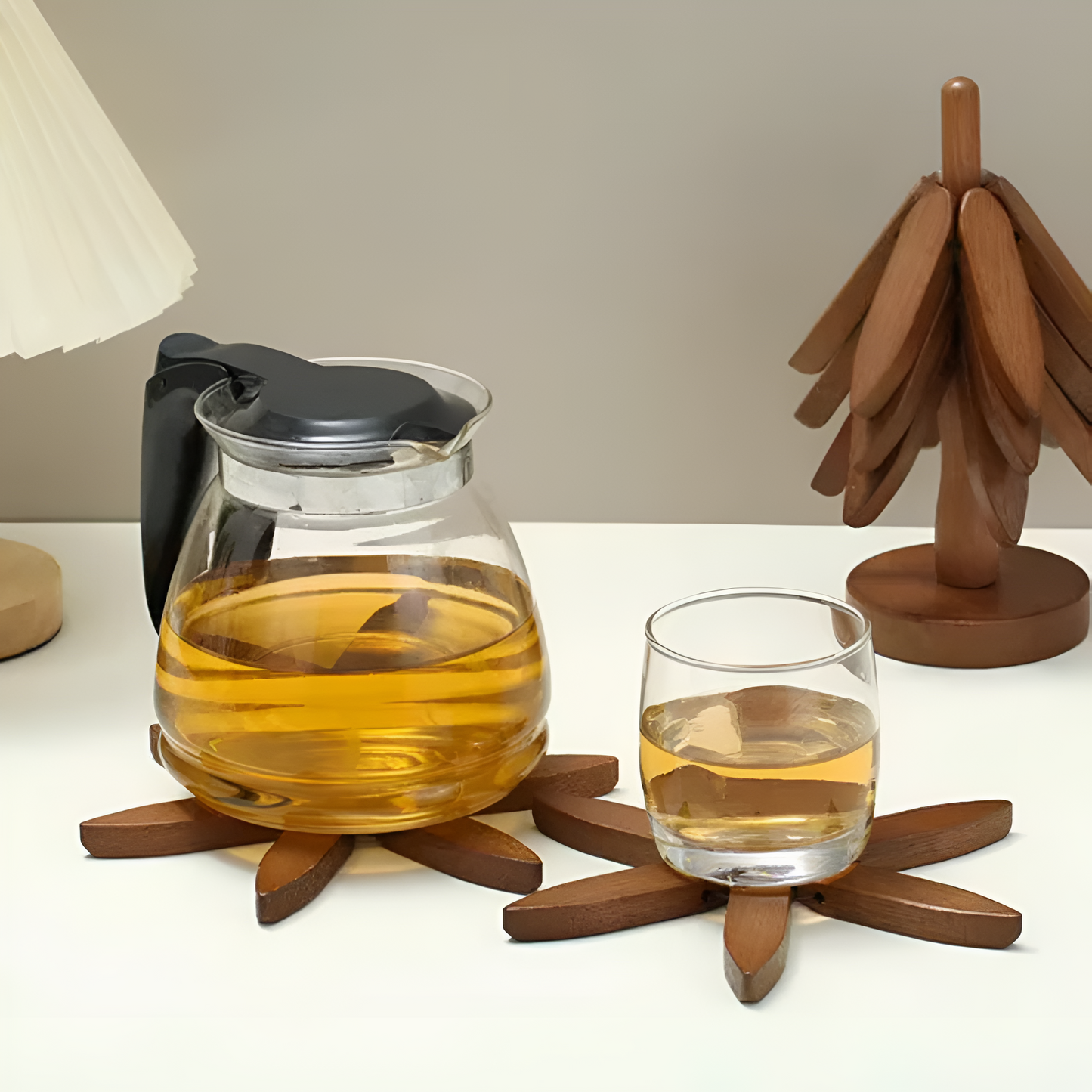 Charming Foldable Wooden Trivet Set