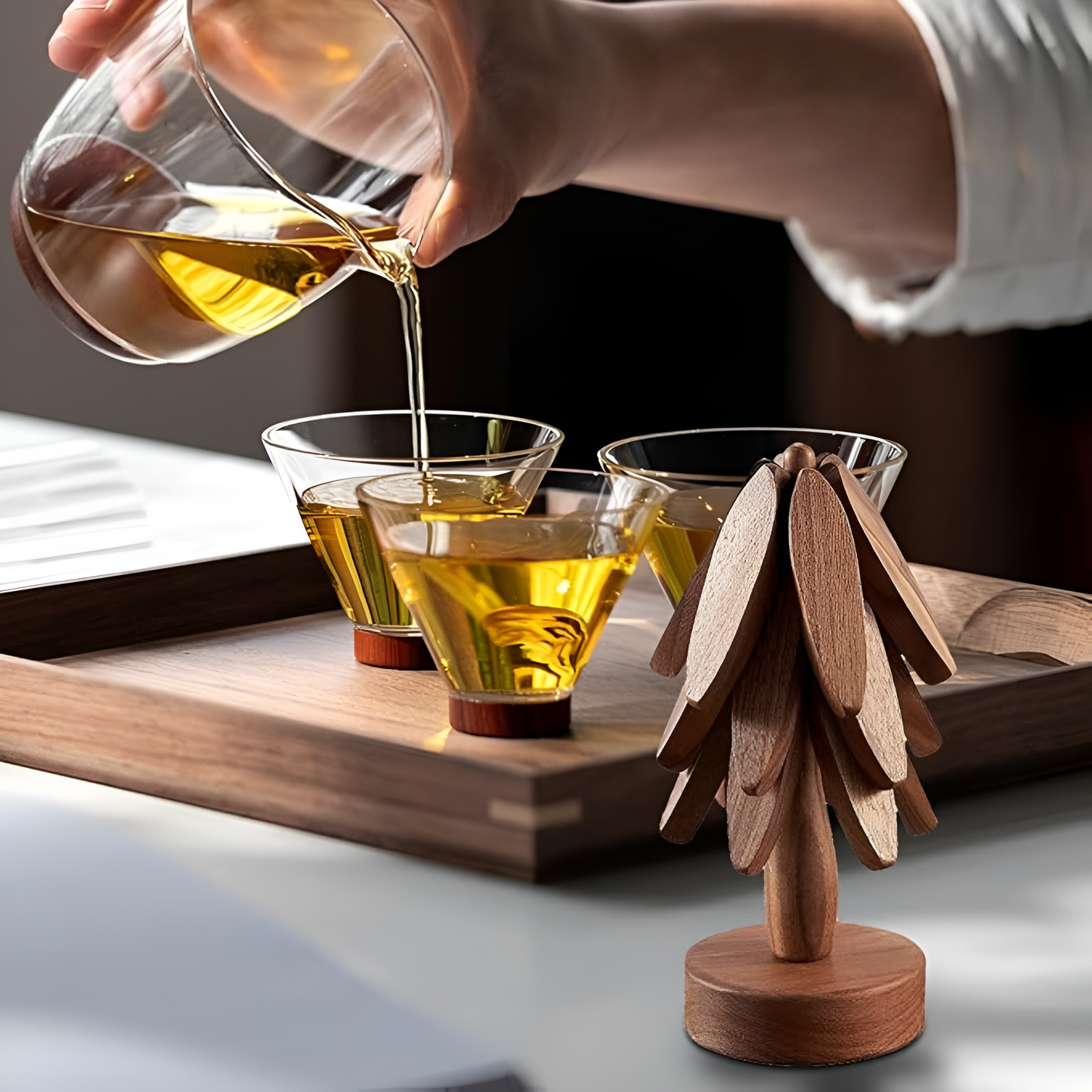 Charming Foldable Wooden Trivet Set